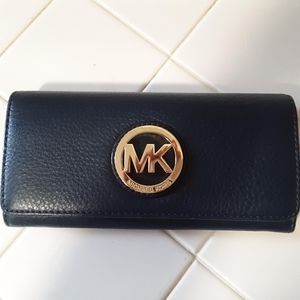 MK wallet